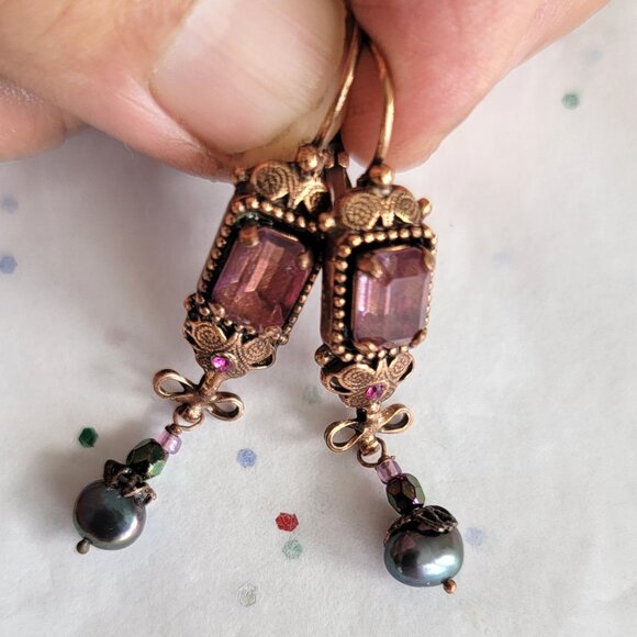 SATELLITE PARIS VINTAGE AMETHYST FACETED GLASS STONE LEVERBACK COPPER EARRINGS - Picture 6 of 6